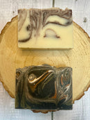 Handmade luxury soap gift box by Madaboutnature featuring four natural, vegan, and vegetarian-friendly soap bars.