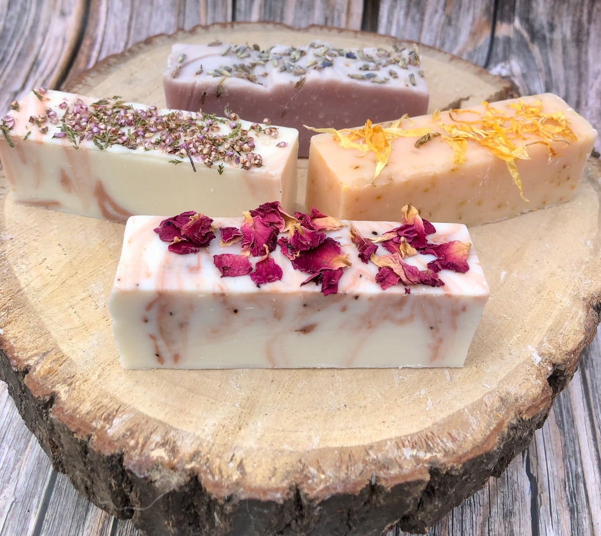 Natural Soap Gift Box of 4 Beautiful Handmade Soaps with Botanical Decoration - Mad About Nature