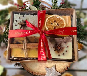 Handmade Luxury Christmas Four Soap Selection Gift Box. All natural, vegan & vegetarian friendly. - Mad About Nature