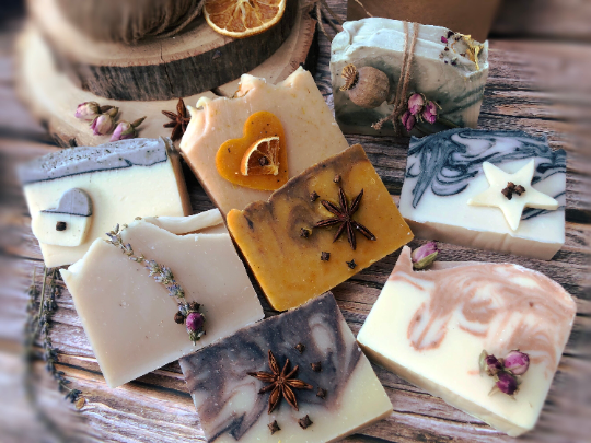 Handmade Natural Luxury Decorated Soap Gift Box -Available In 7 Different Scents.