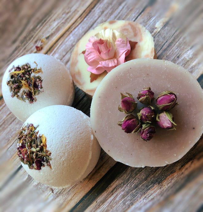 Soap & Bath Bomb Gift Box - Mad About Nature